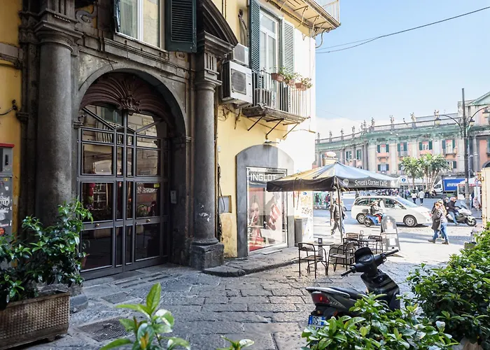 Vico Mastellone 16